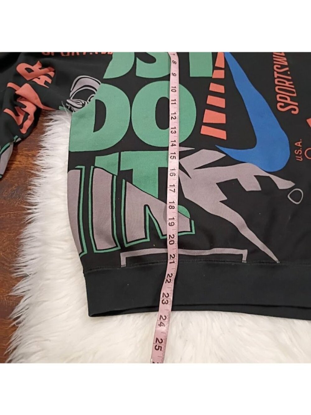 Nike Sportswear Multicolor Logo Graphic Sweatshirt Oversized SZ S - Picture 6 of 10